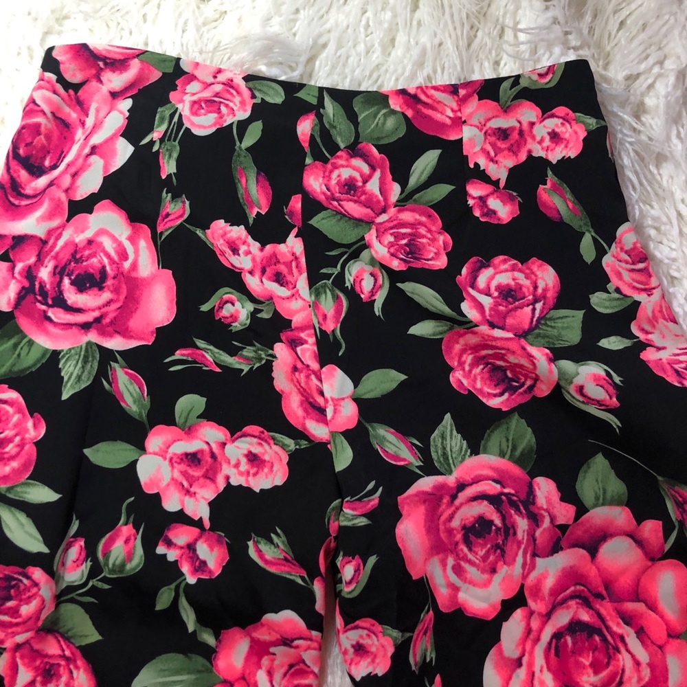 Floral wide leg pants